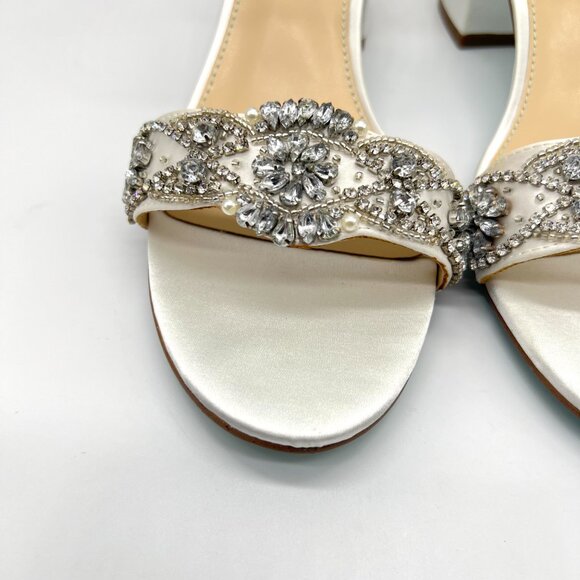 Betsey Johnson Womens 8M Mel Ivory White Satin Jeweled Heels Dress Sandals Shoes - Picture 4 of 14